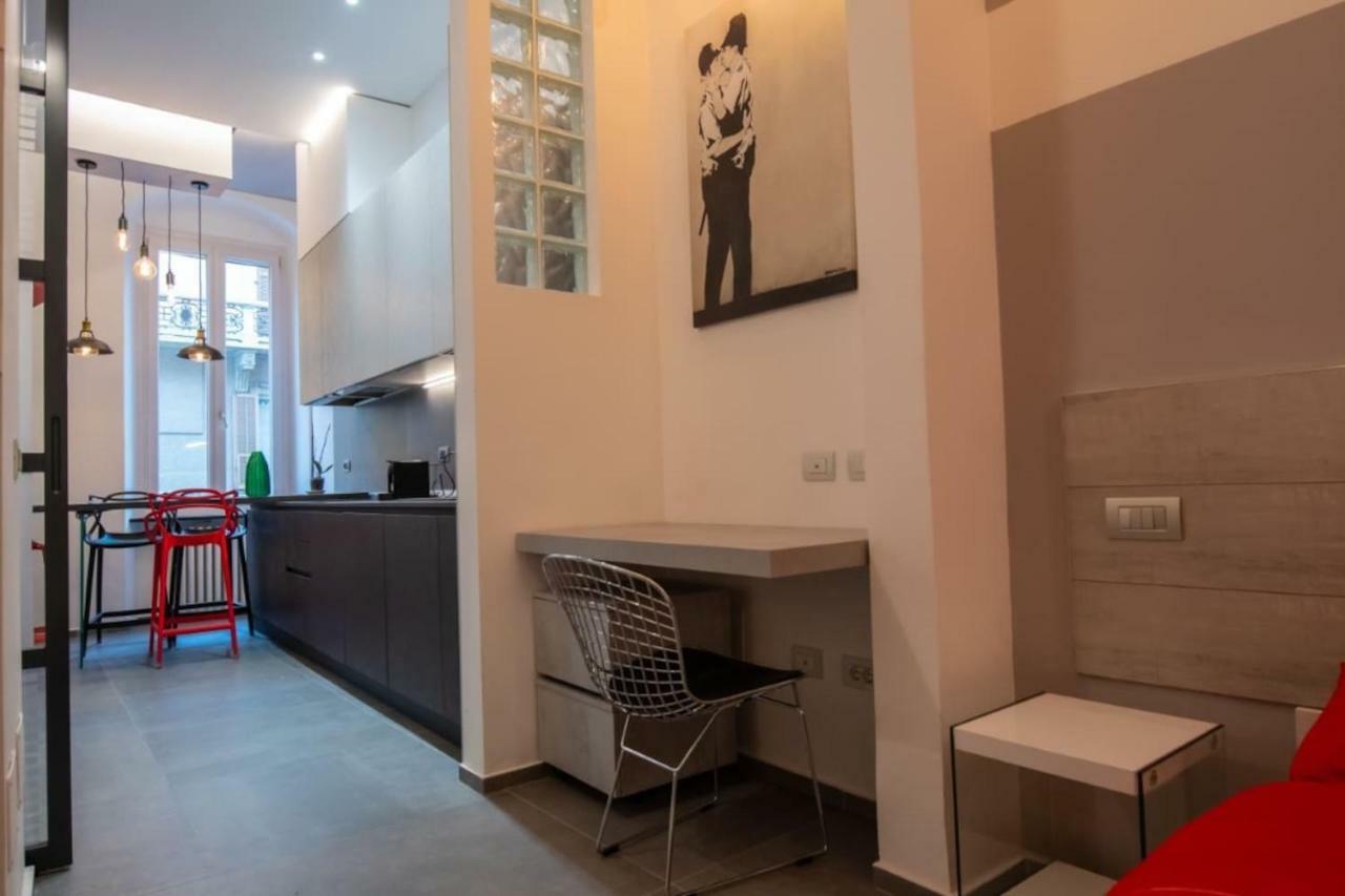 Banksy - Arte In Centro Citta Appartement Parma Buitenkant foto